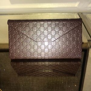 Gucci sunglasses case